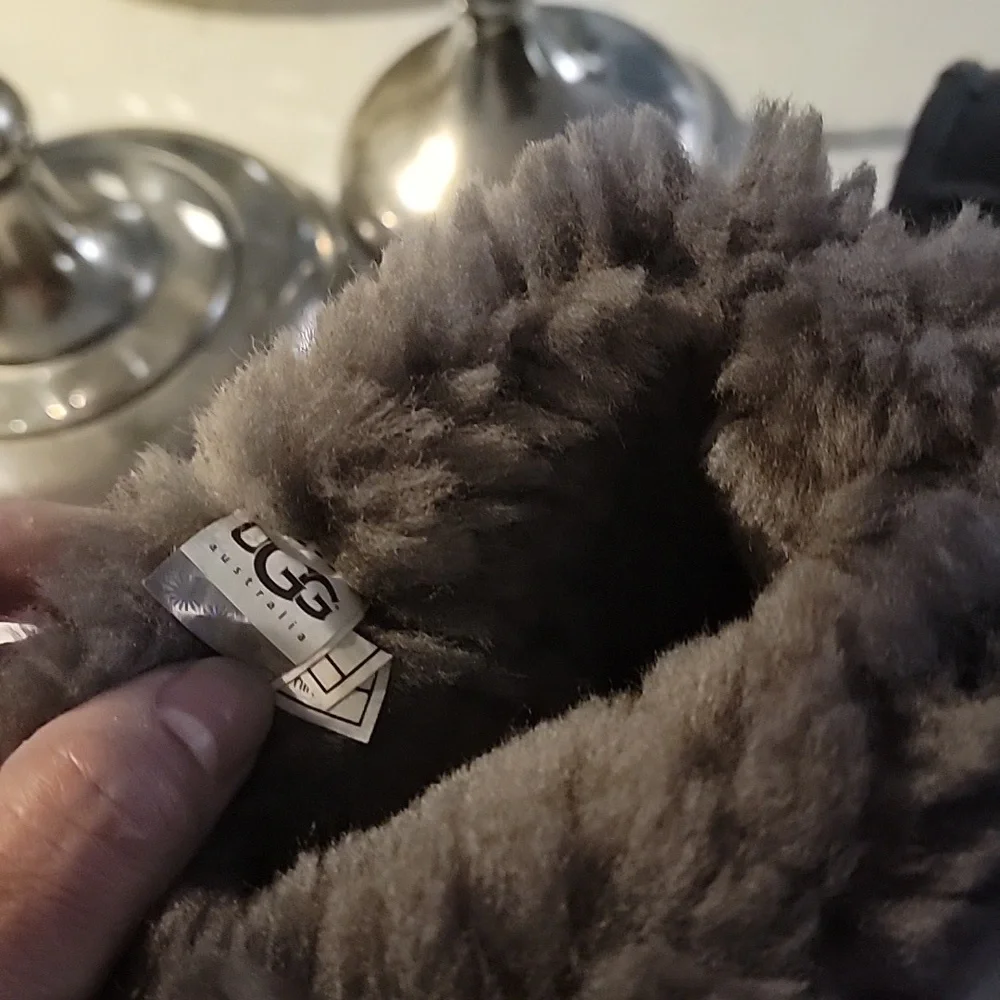 UGG Gray Shearling Boots size usa 7 - Picture 13 of 13